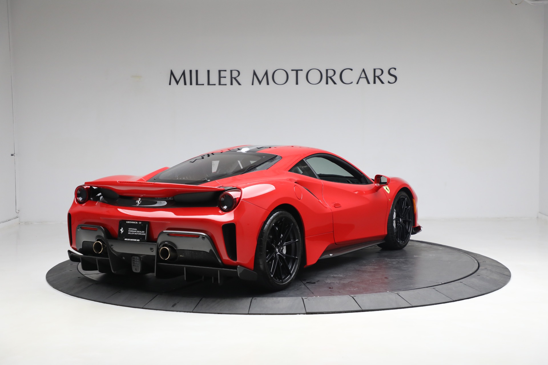 Used-2020-Ferrari-488-Pista