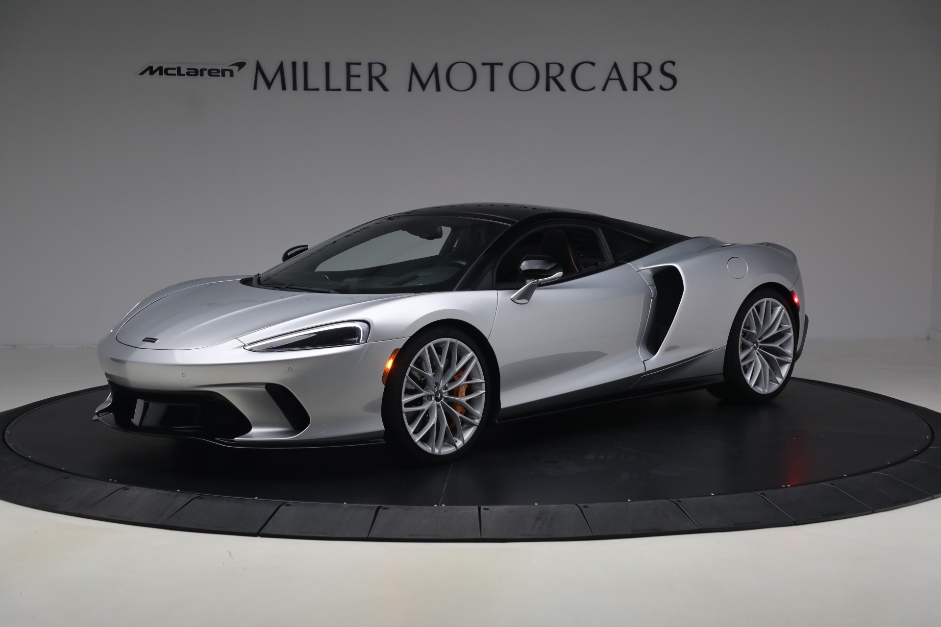 Used-2023-McLaren-GT-Luxe