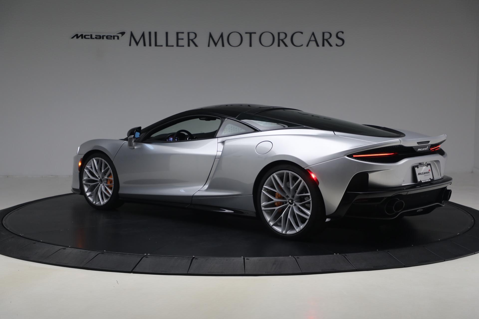 Used-2023-McLaren-GT-Luxe