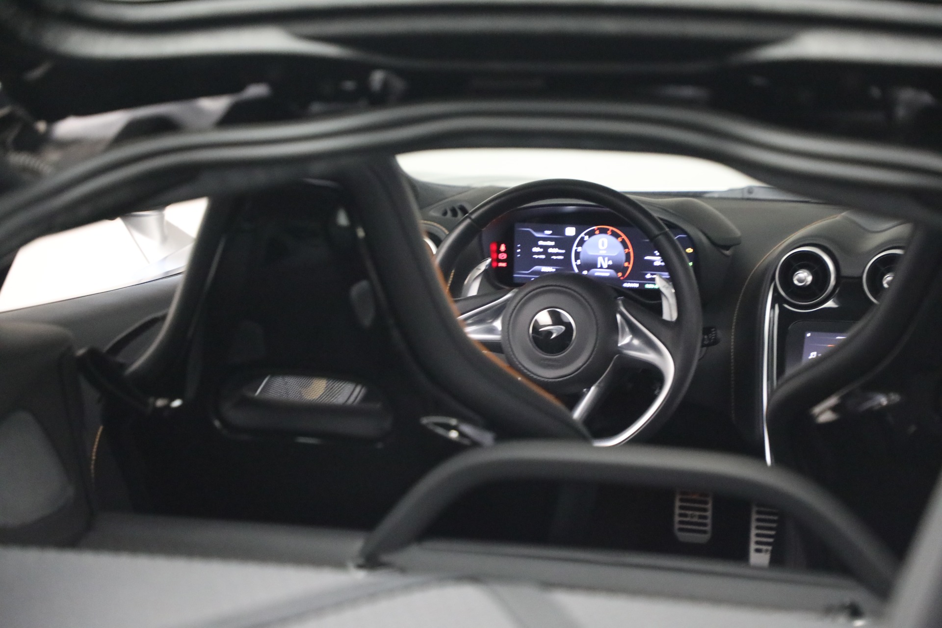 Used-2023-McLaren-GT-Luxe