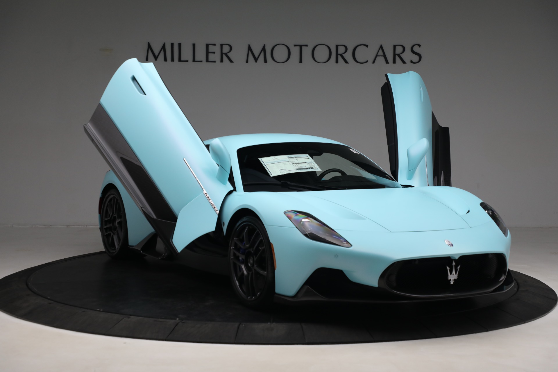 New-2023-Maserati-MC20