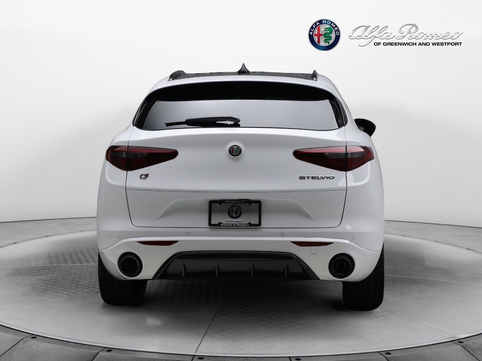 New-2023-Alfa-Romeo-Stelvio-Veloce