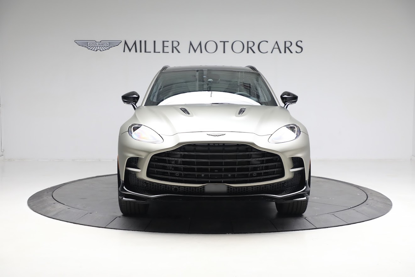 New-2023-Aston-Martin-DBX-707