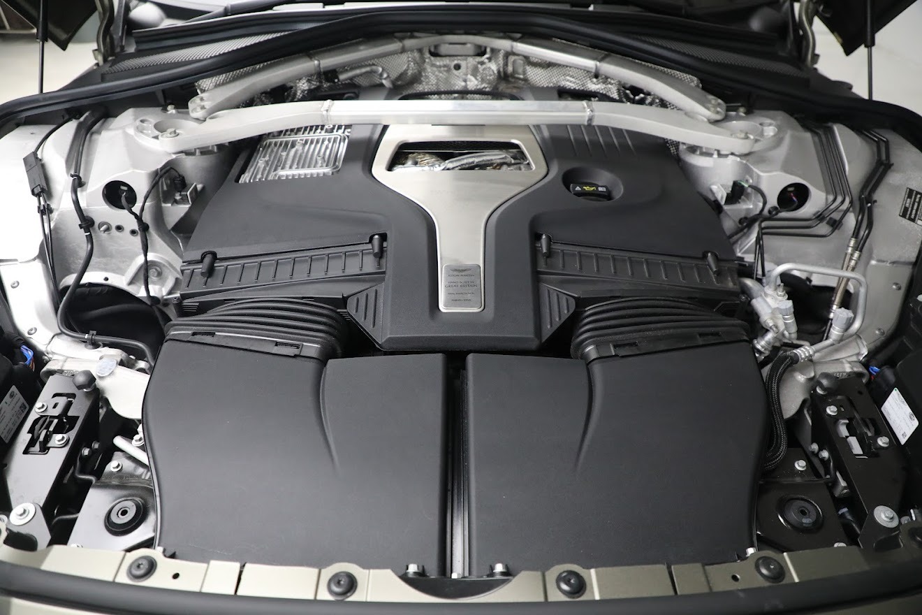 New-2023-Aston-Martin-DBX-707