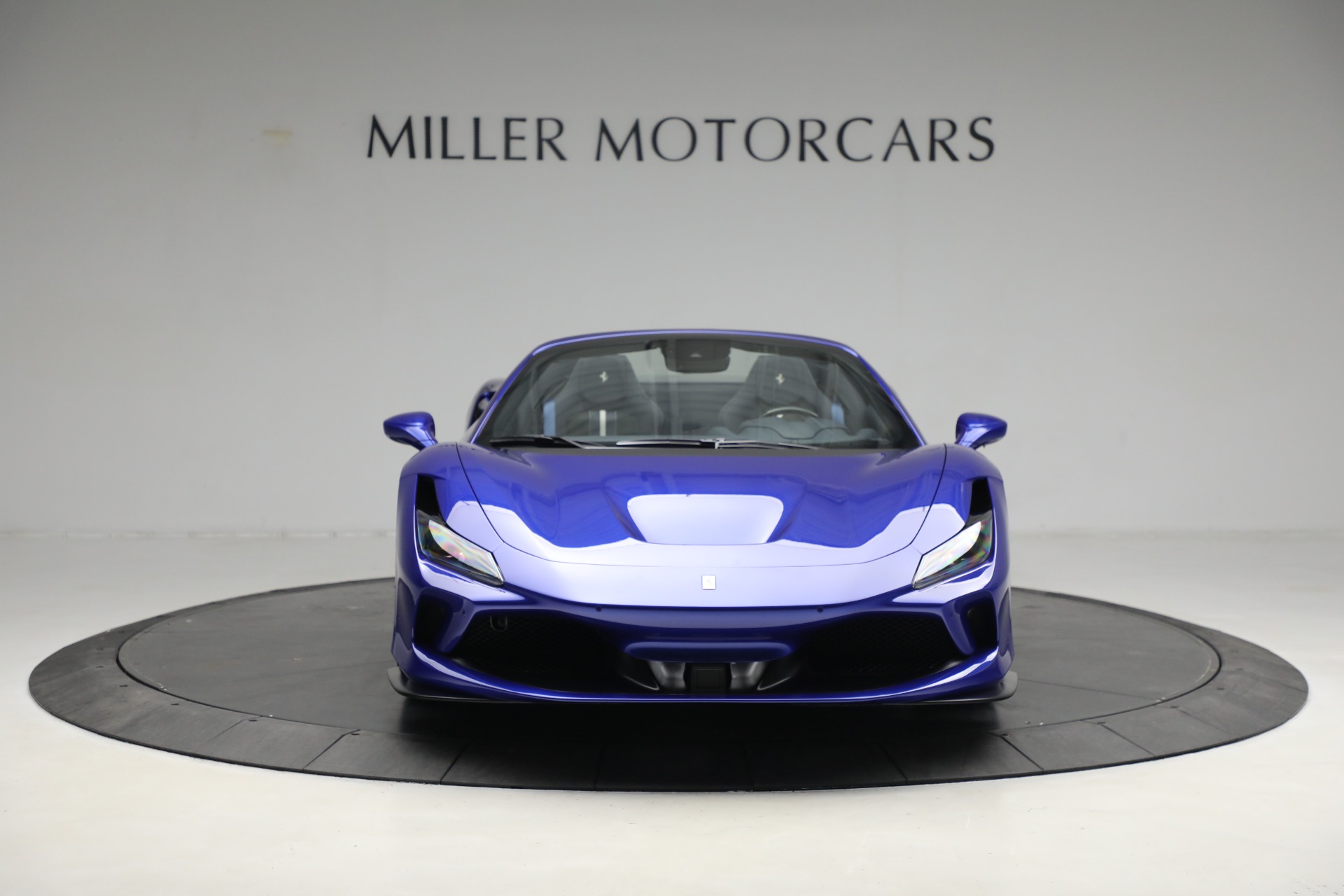 Used-2022-Ferrari-F8-Spider