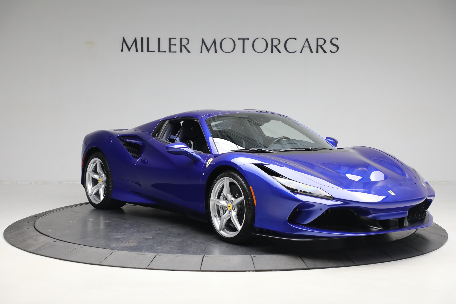 Used-2022-Ferrari-F8-Spider