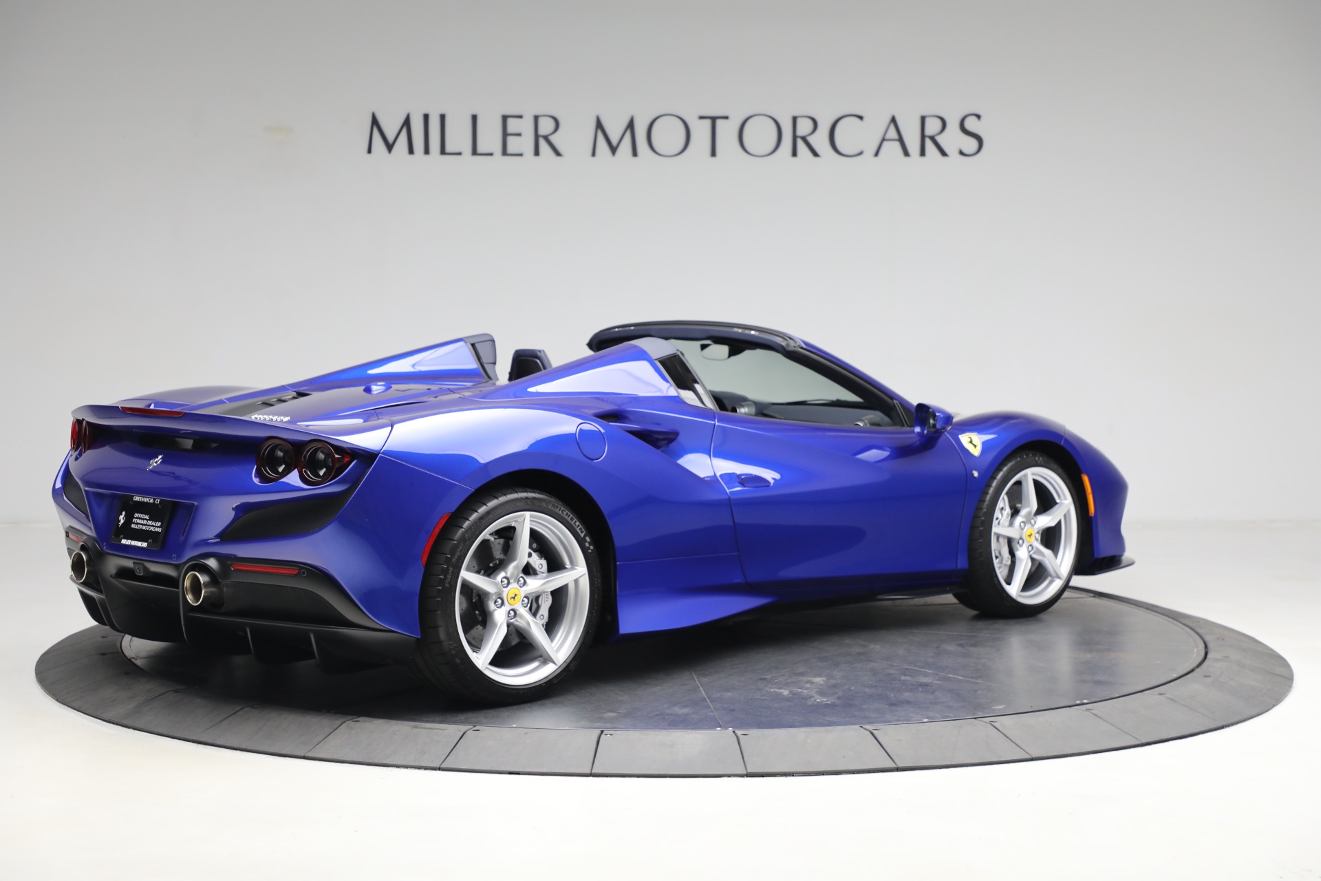 Used-2022-Ferrari-F8-Spider