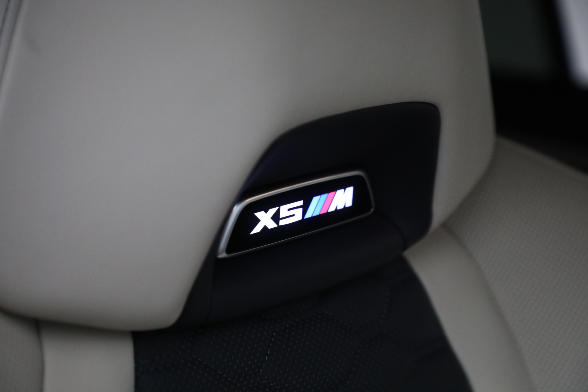 Used-2020-BMW-X5-M-Competition