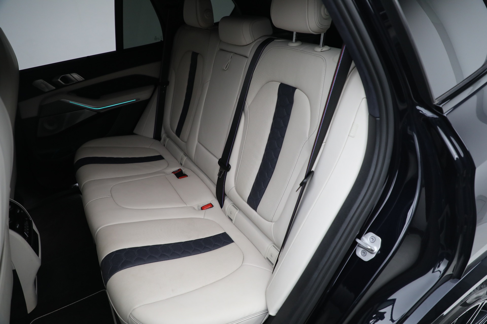 Used-2020-BMW-X5-M-Competition