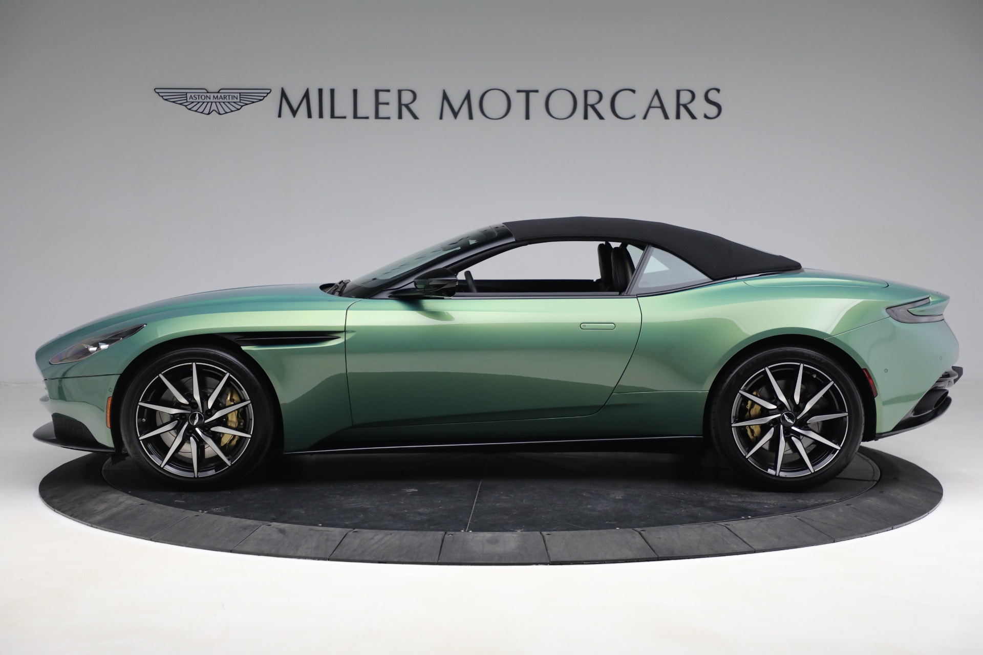 Used-2023-Aston-Martin-DB11-Volante
