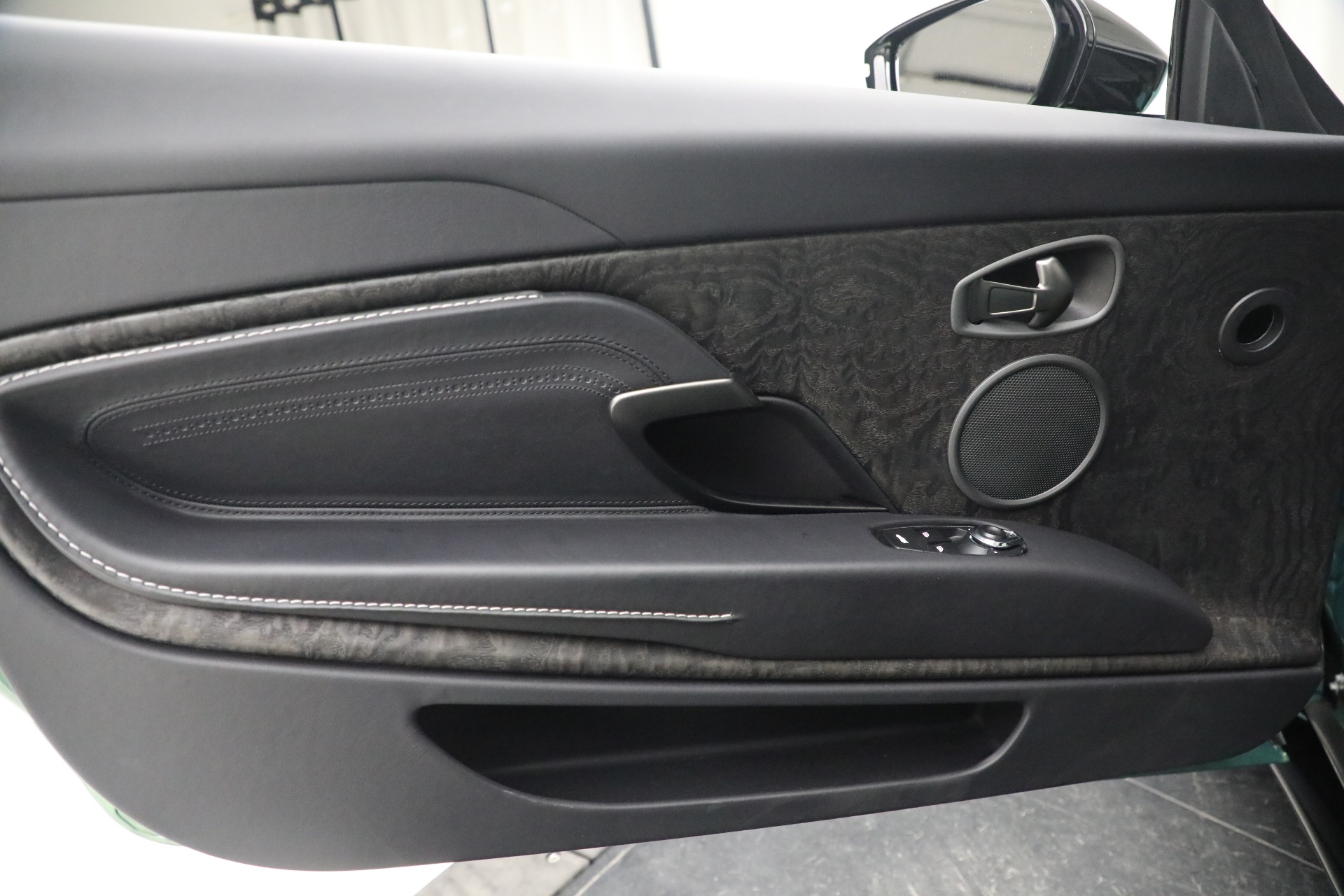 Used-2023-Aston-Martin-DB11-Volante