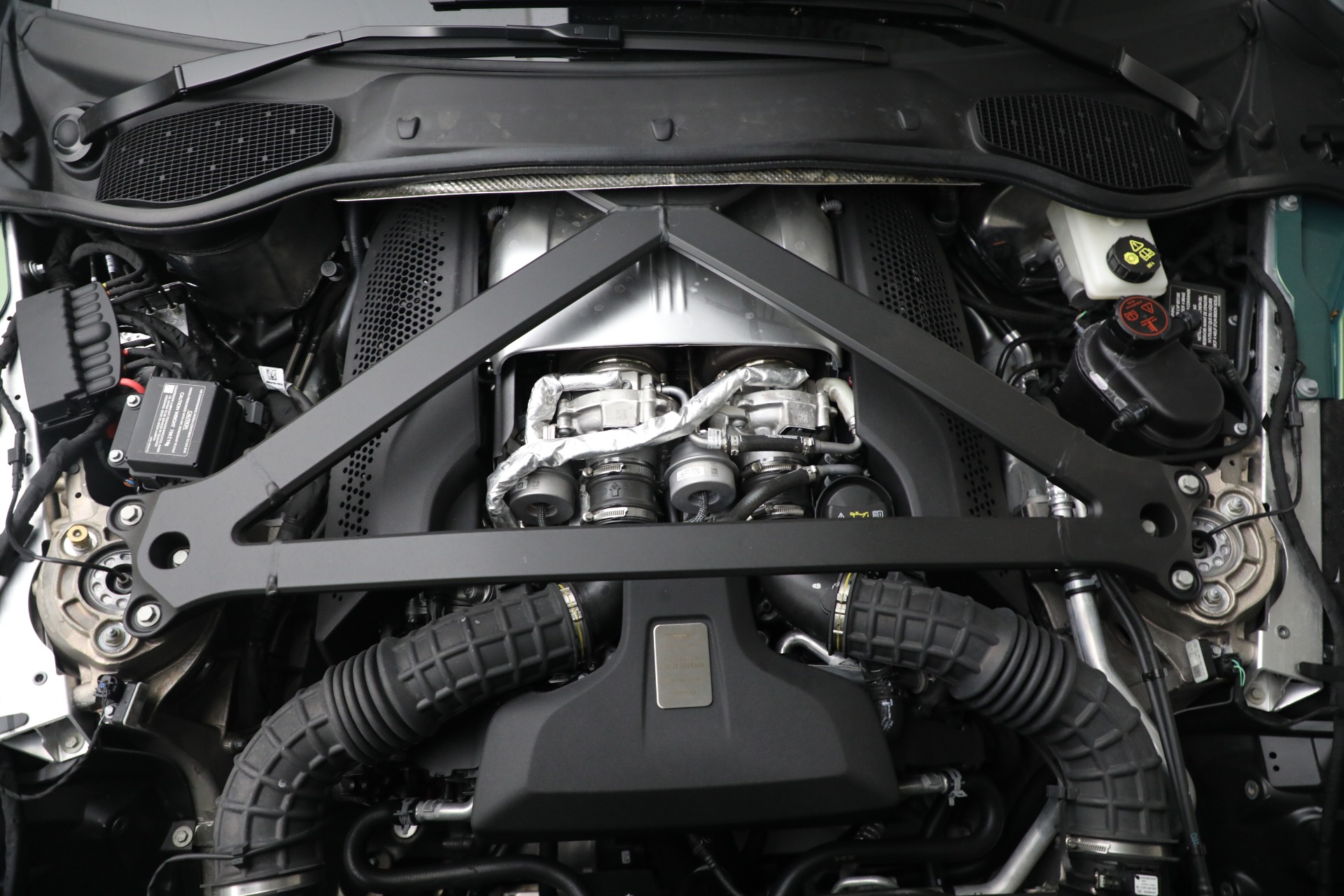 Used-2023-Aston-Martin-DB11-Volante