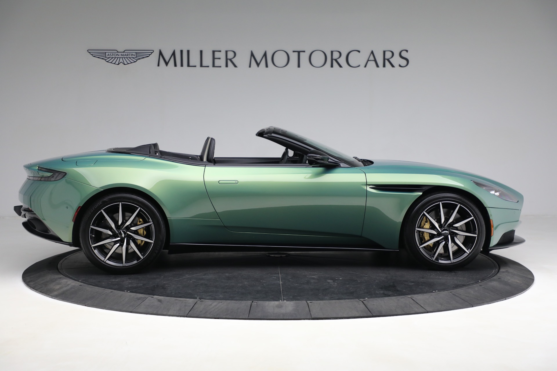 Used-2023-Aston-Martin-DB11-Volante