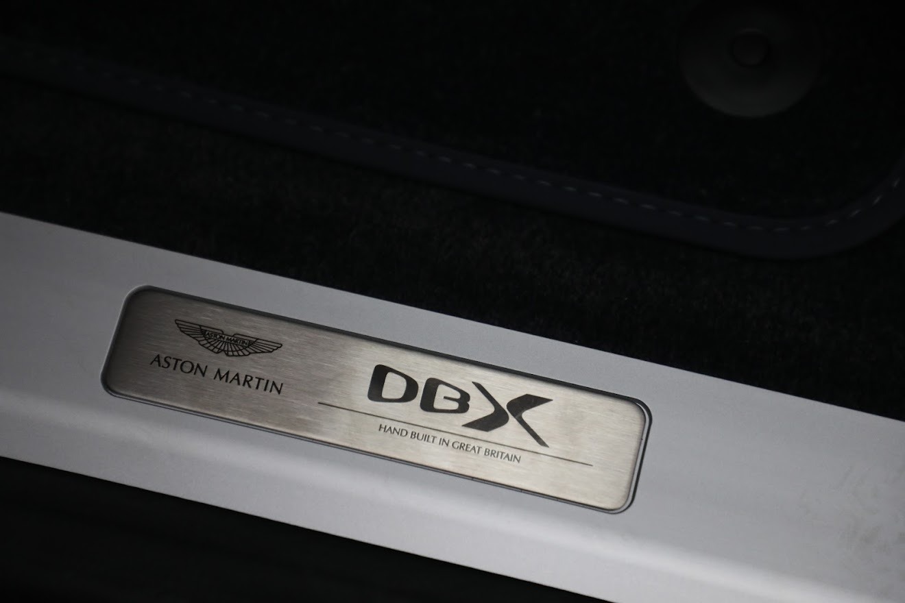 New-2023-Aston-Martin-DBX