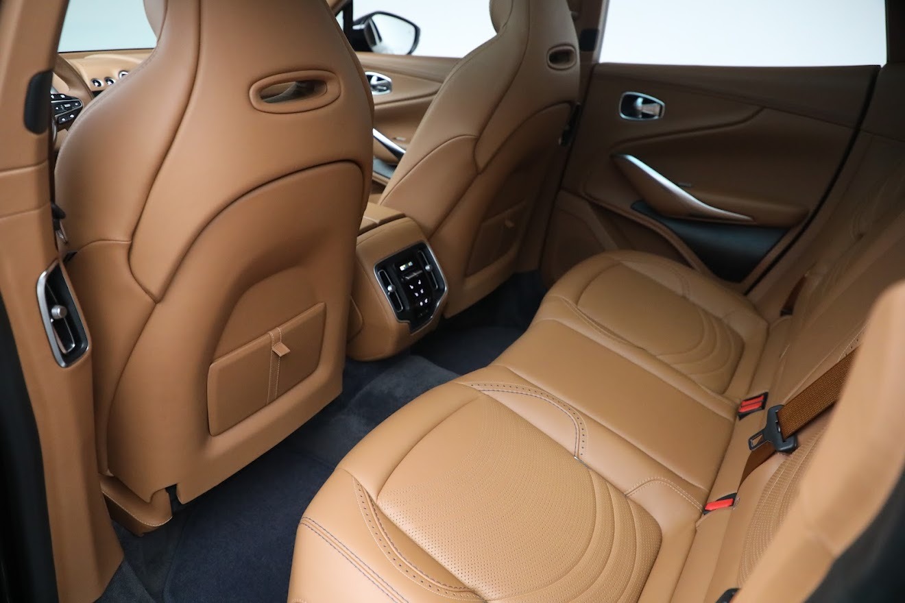 New-2023-Aston-Martin-DBX