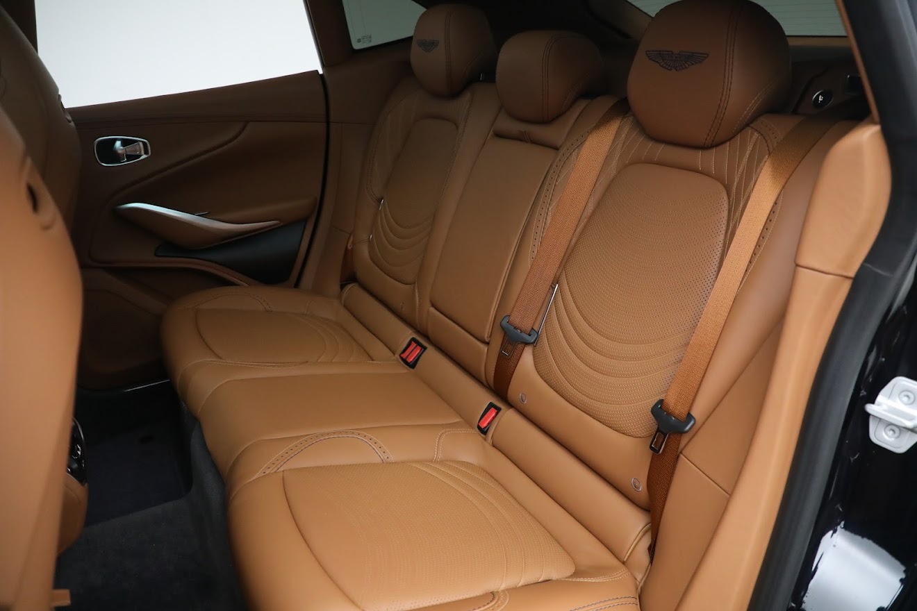 New-2023-Aston-Martin-DBX