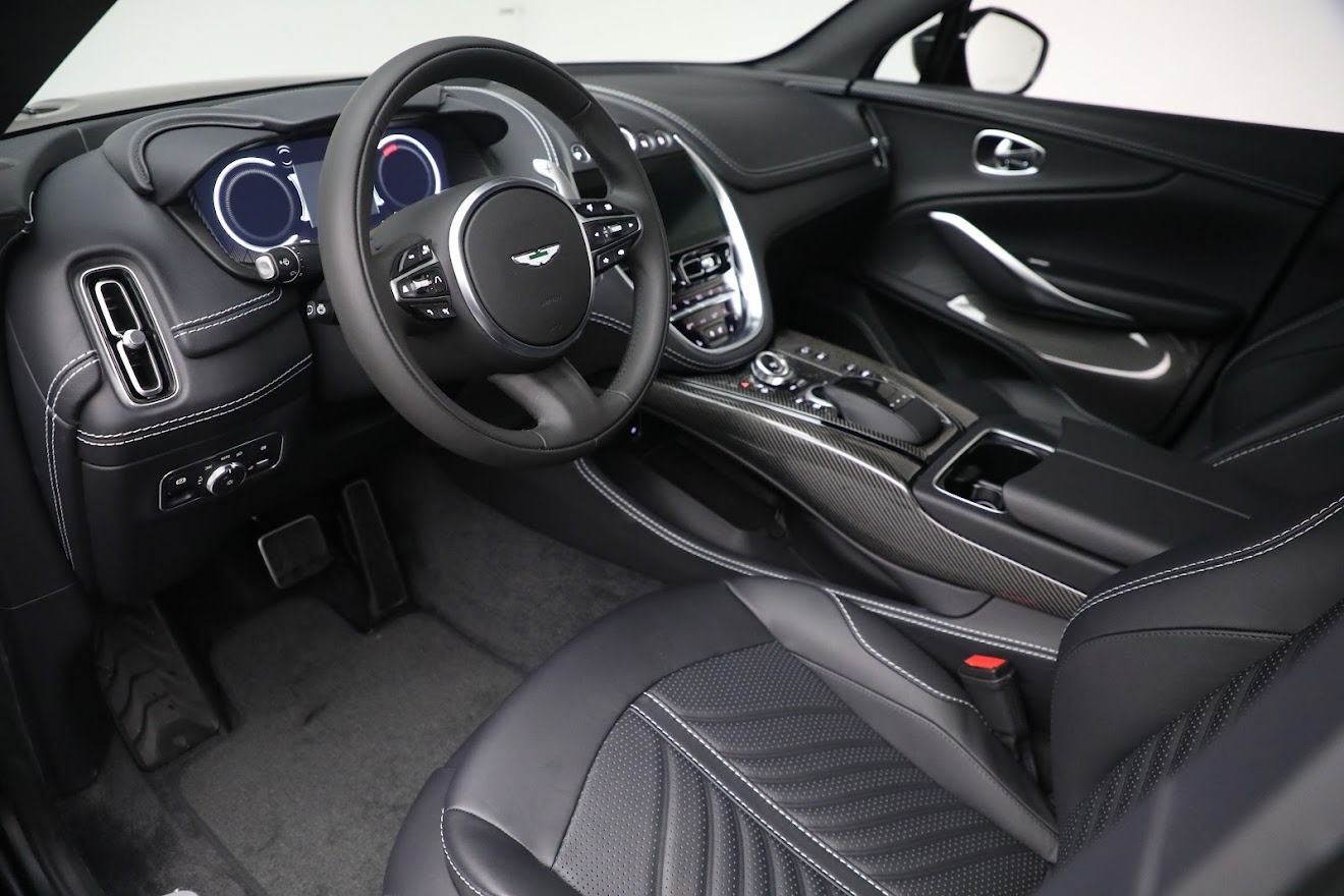 Used-2023-Aston-Martin-DBX-707