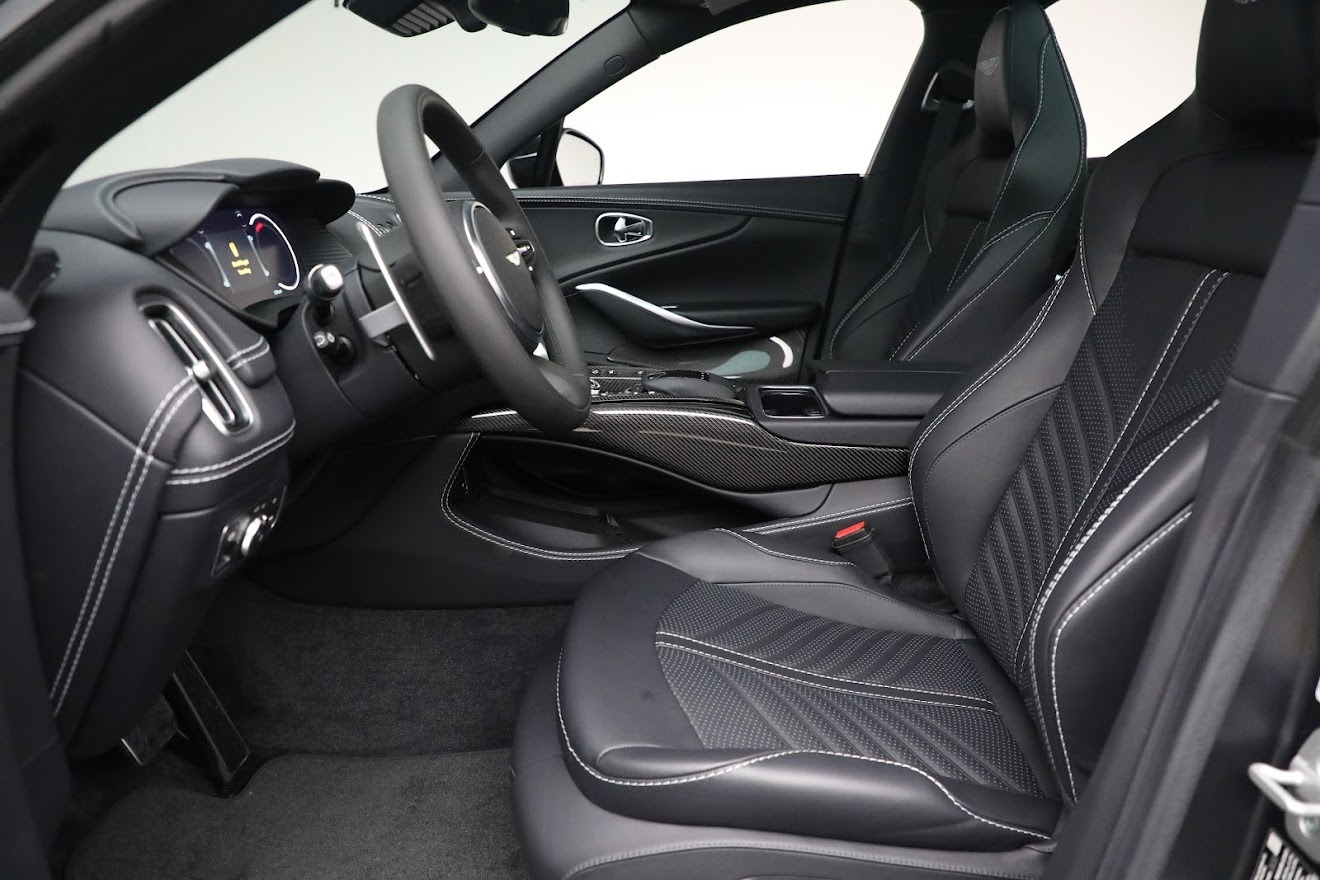 Used-2023-Aston-Martin-DBX-707