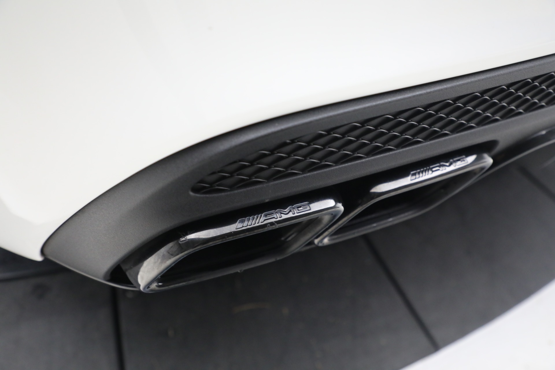 Used-2016-Mercedes-Benz-C-Class-AMG-C-63-S