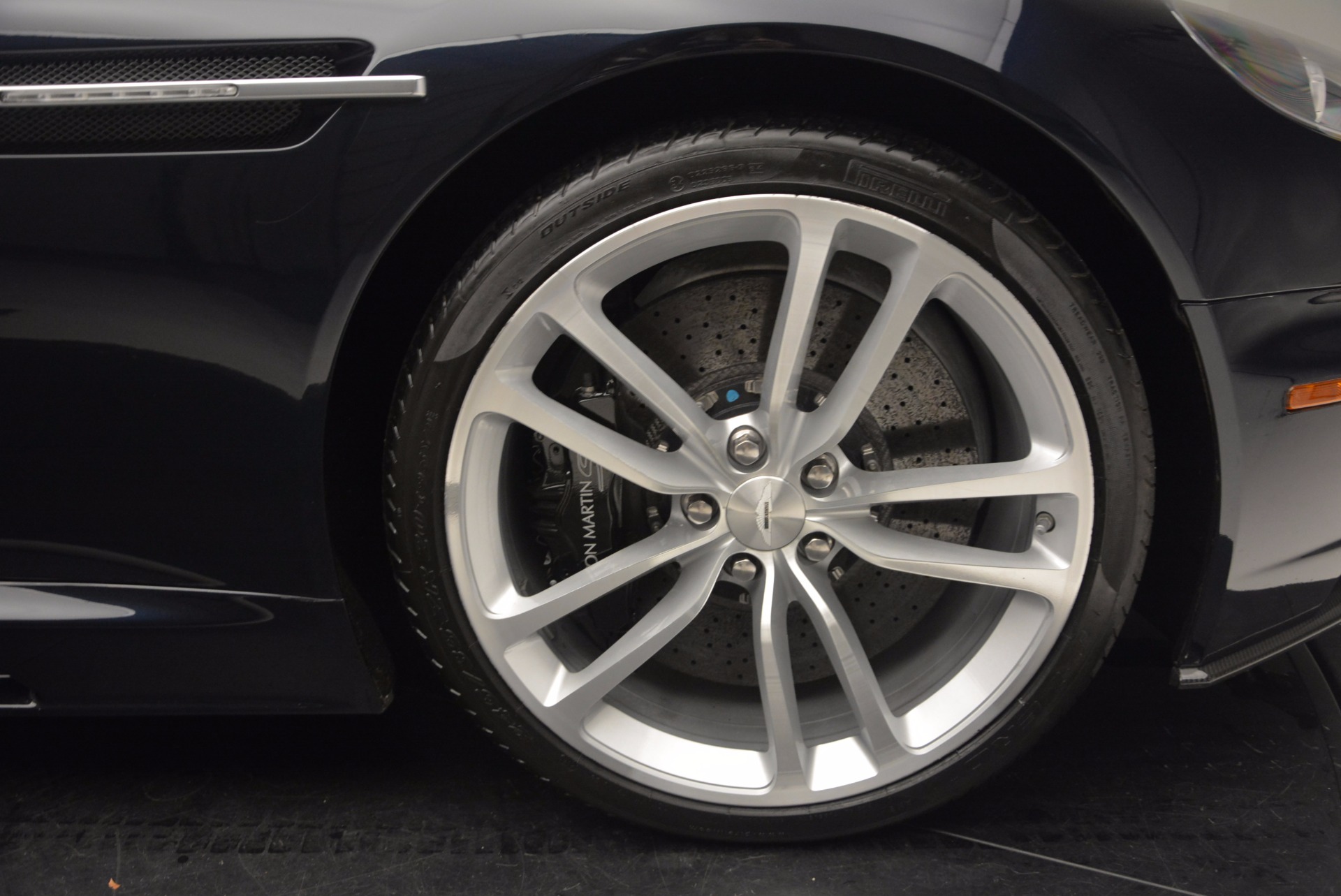 Used-2012-Aston-Martin-DBS-Volante