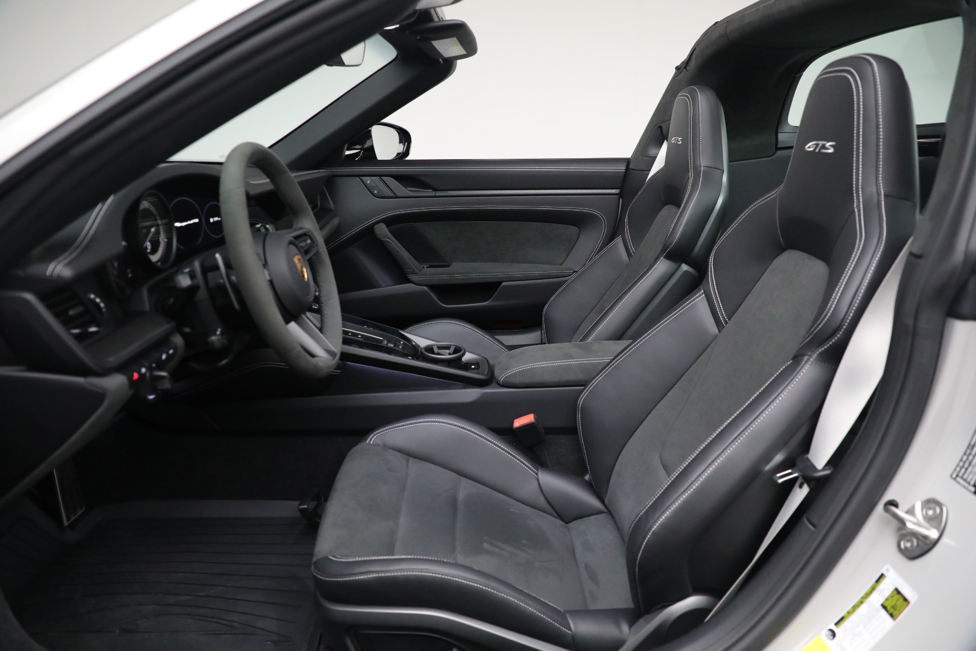 Used-2022-Porsche-911-Targa-4-GTS