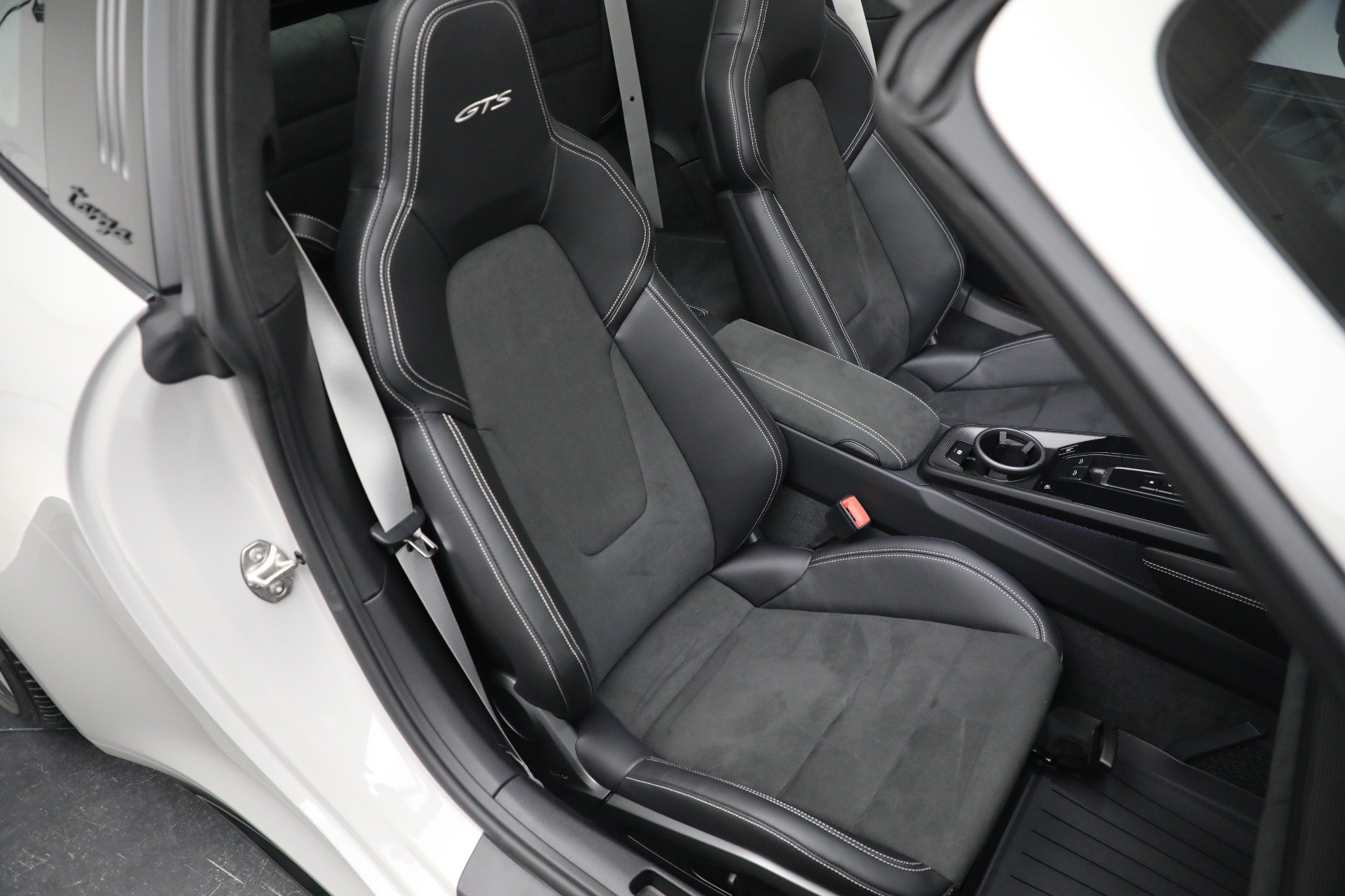 Used-2022-Porsche-911-Targa-4-GTS