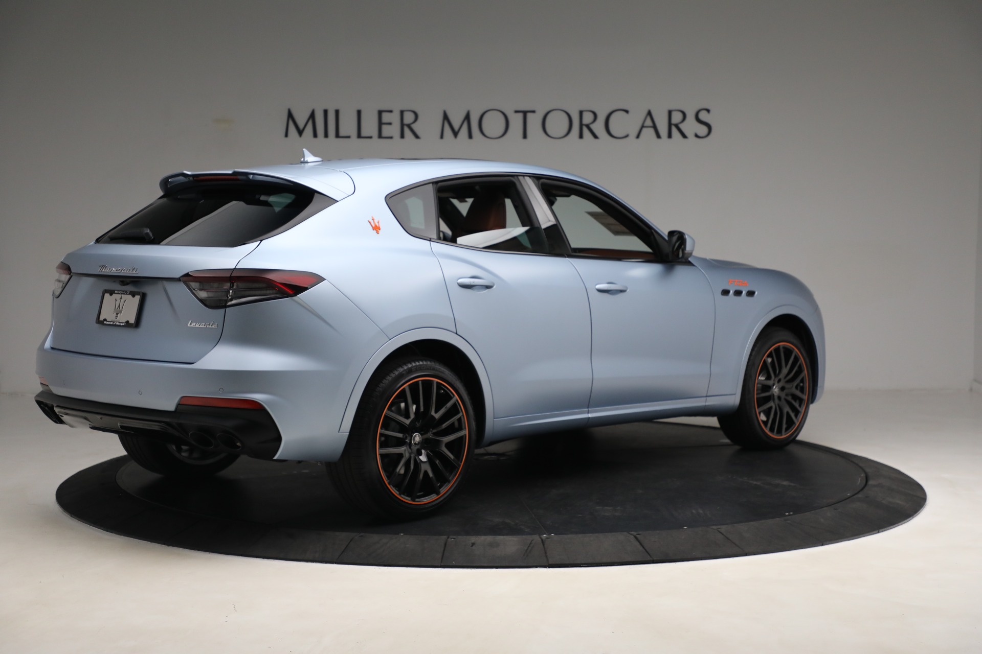 New-2023-Maserati-Levante-F-Tributo