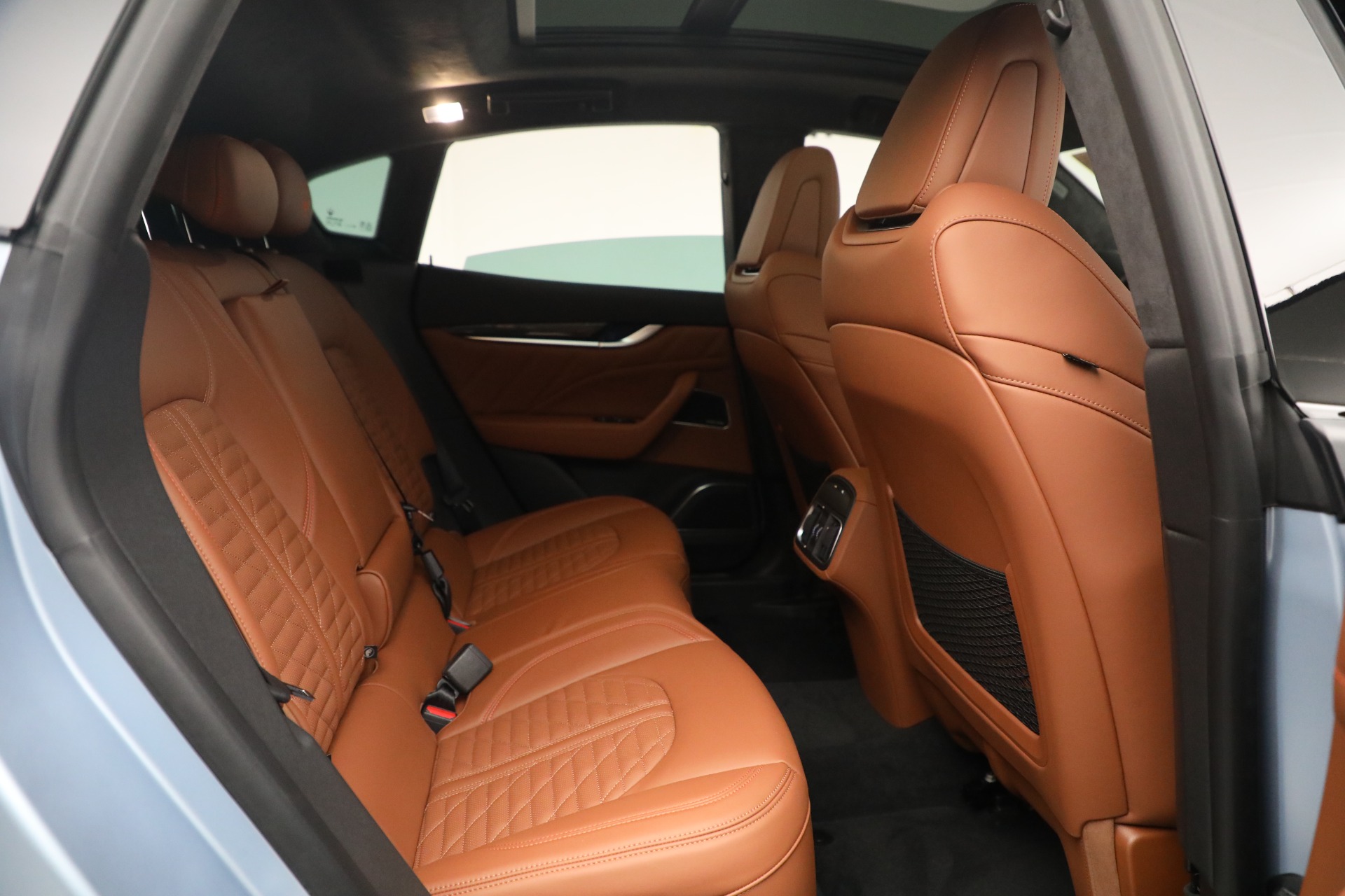 New-2023-Maserati-Levante-F-Tributo