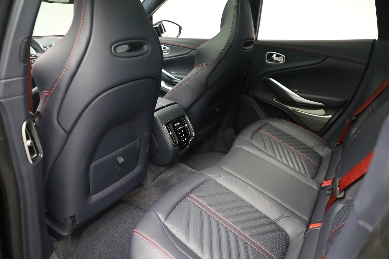 Used-2023-Aston-Martin-DBX-707