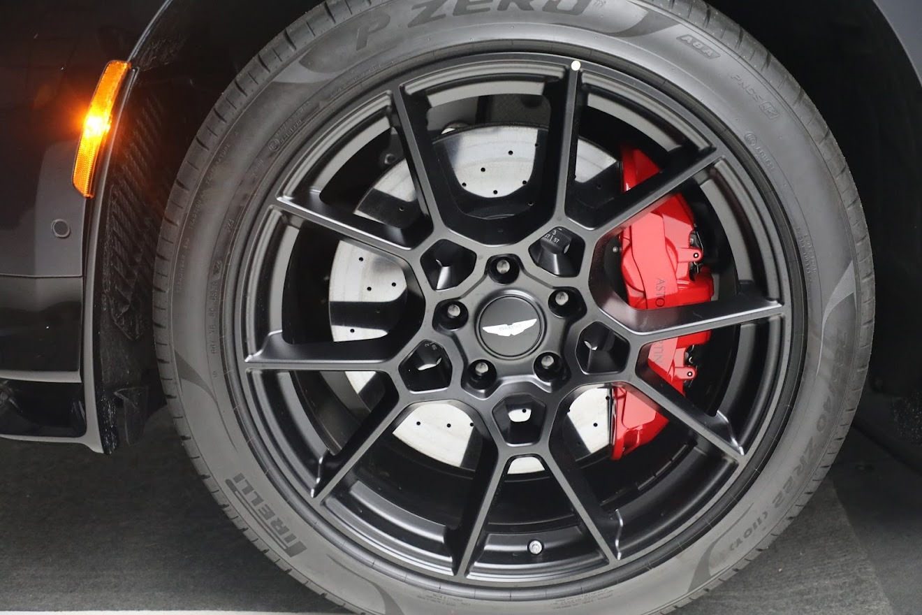 Used-2023-Aston-Martin-DBX-707