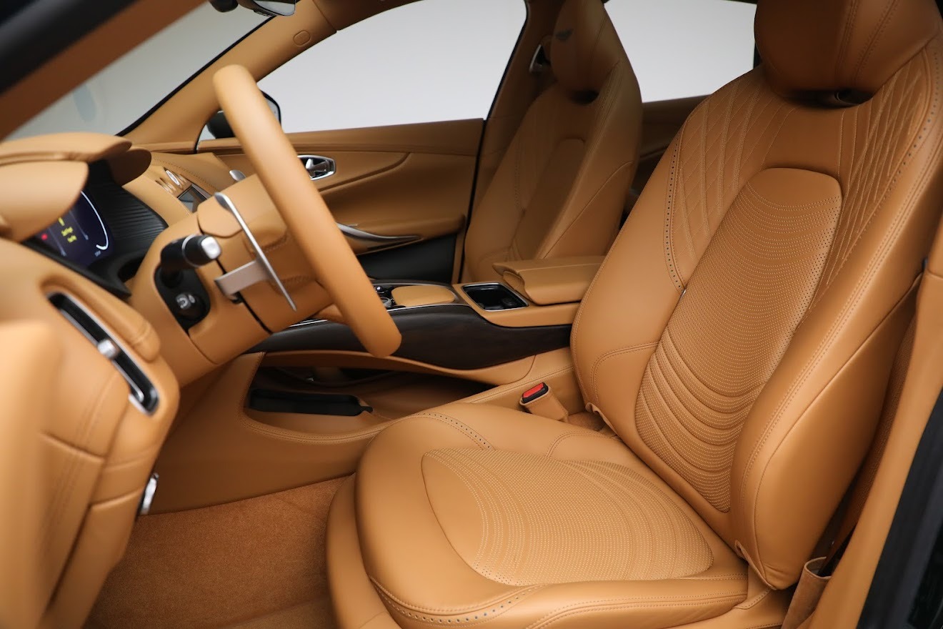 Used-2023-Aston-Martin-DBX