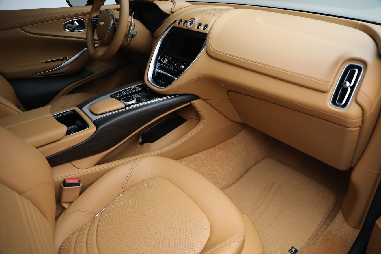 Used-2023-Aston-Martin-DBX