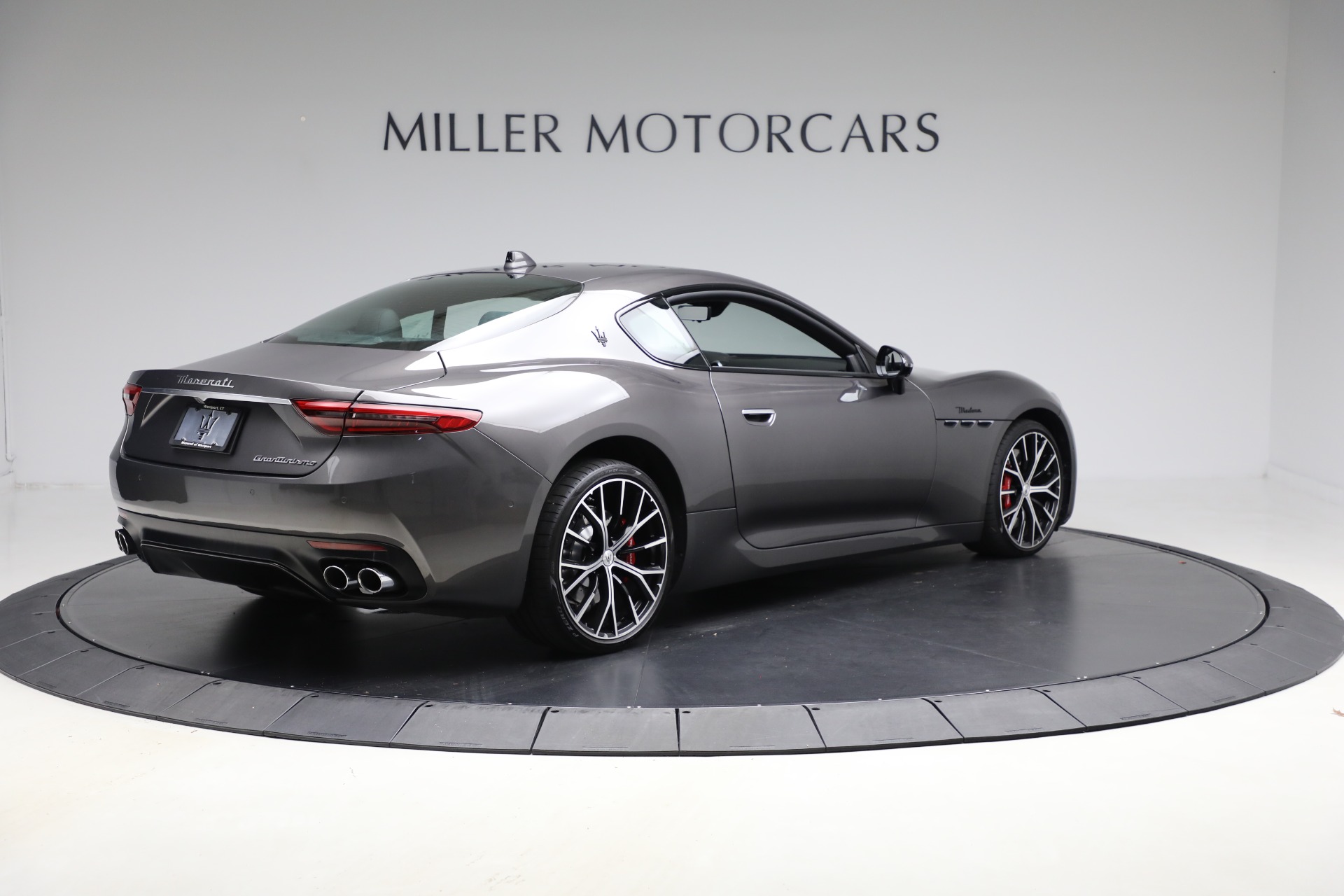 Used-2024-Maserati-GranTurismo-Modena