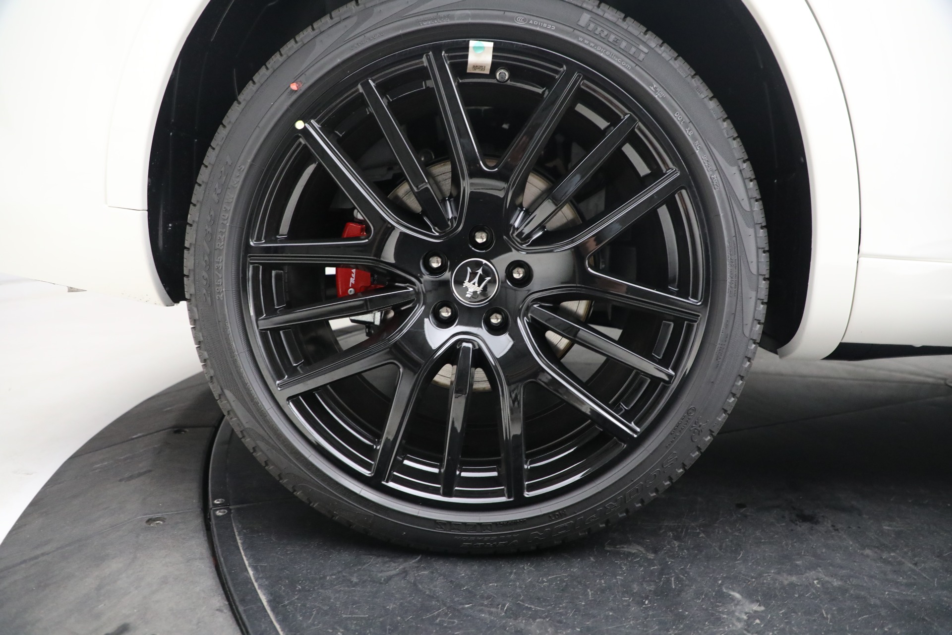 New-2023-Maserati-Levante-Modena