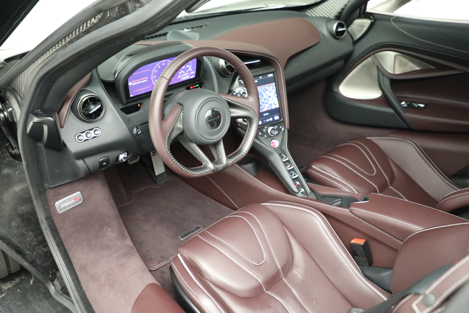 Used-2018-McLaren-720S-Luxury