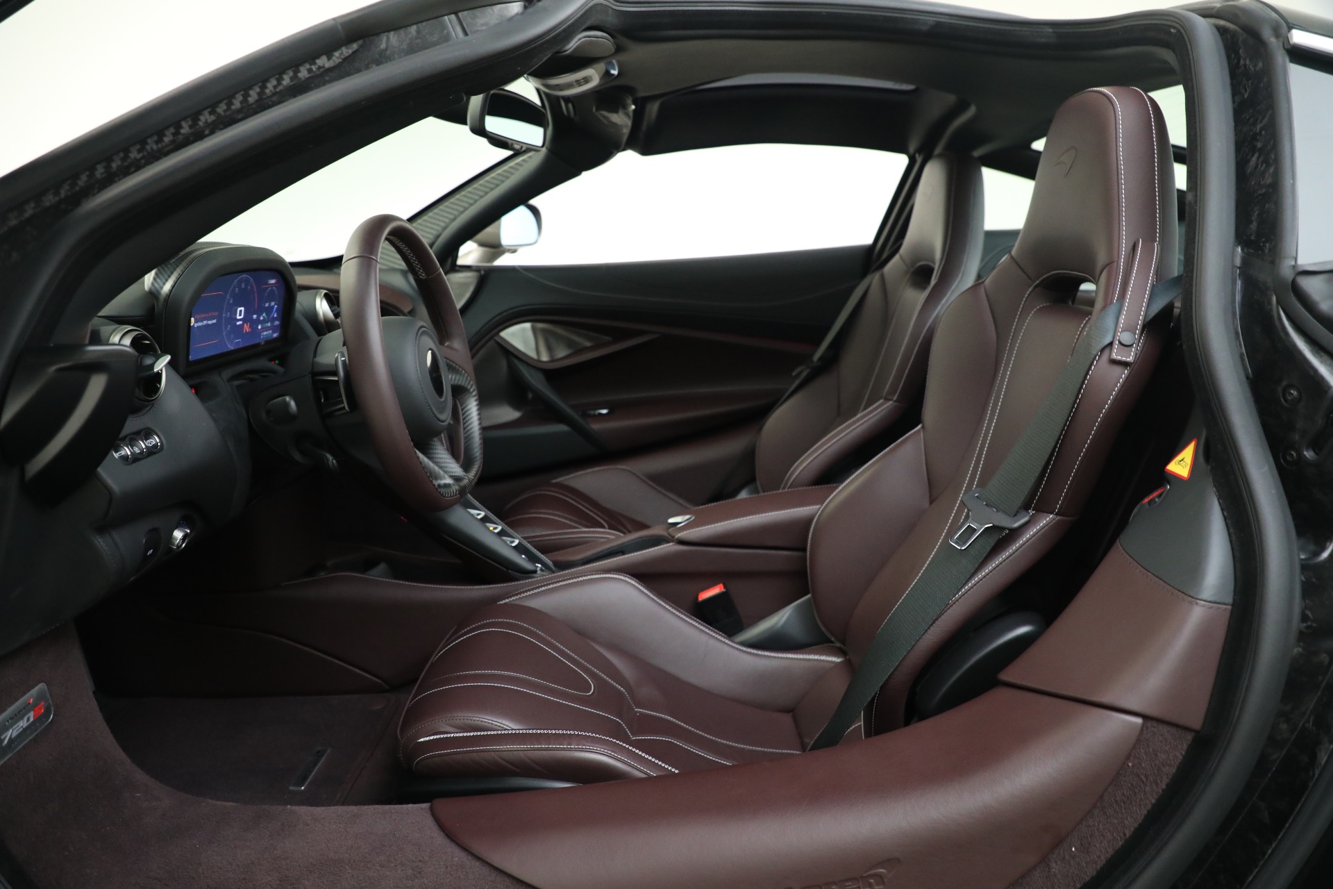 Used-2018-McLaren-720S-Luxury