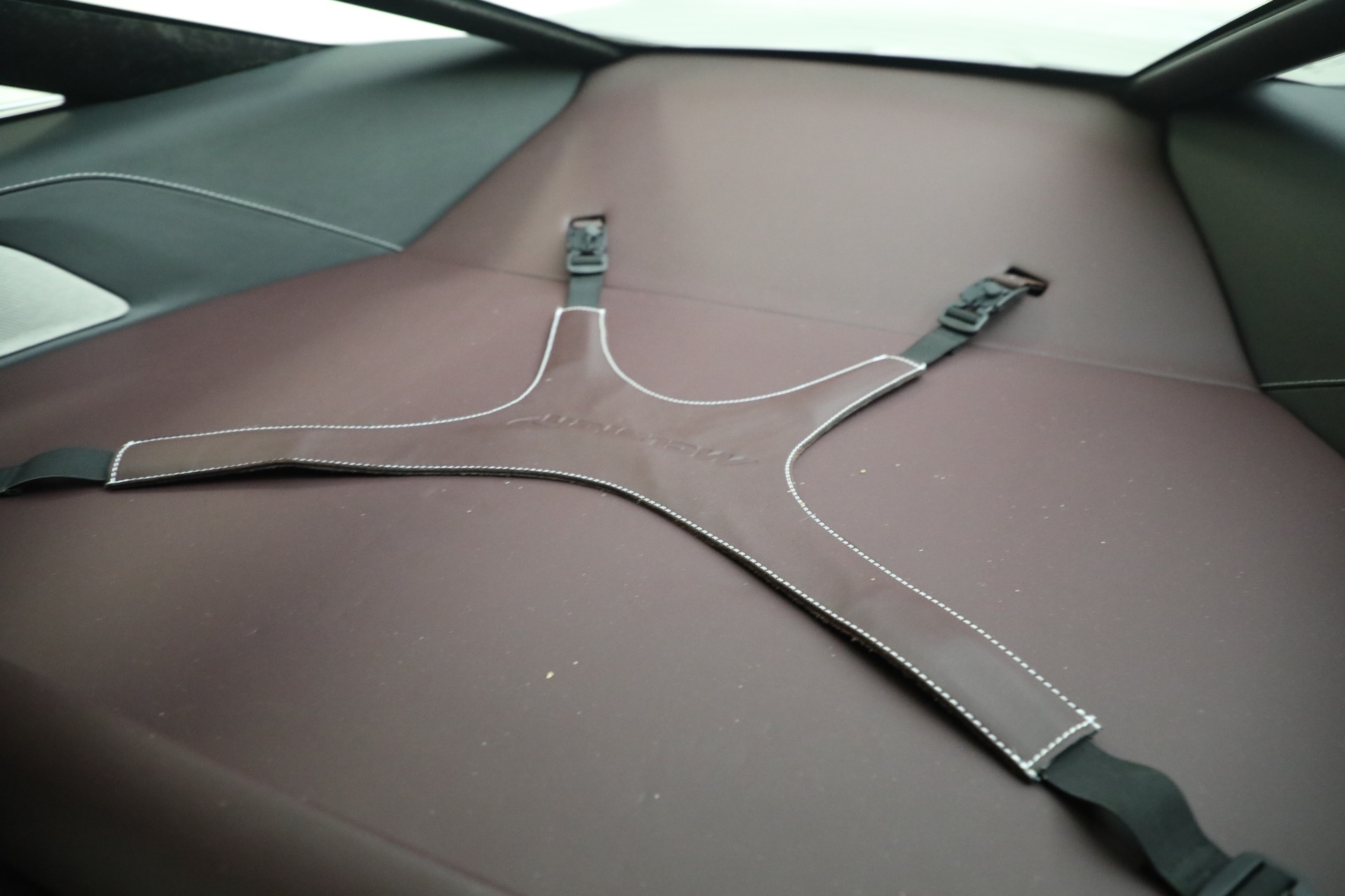 Used-2018-McLaren-720S-Luxury