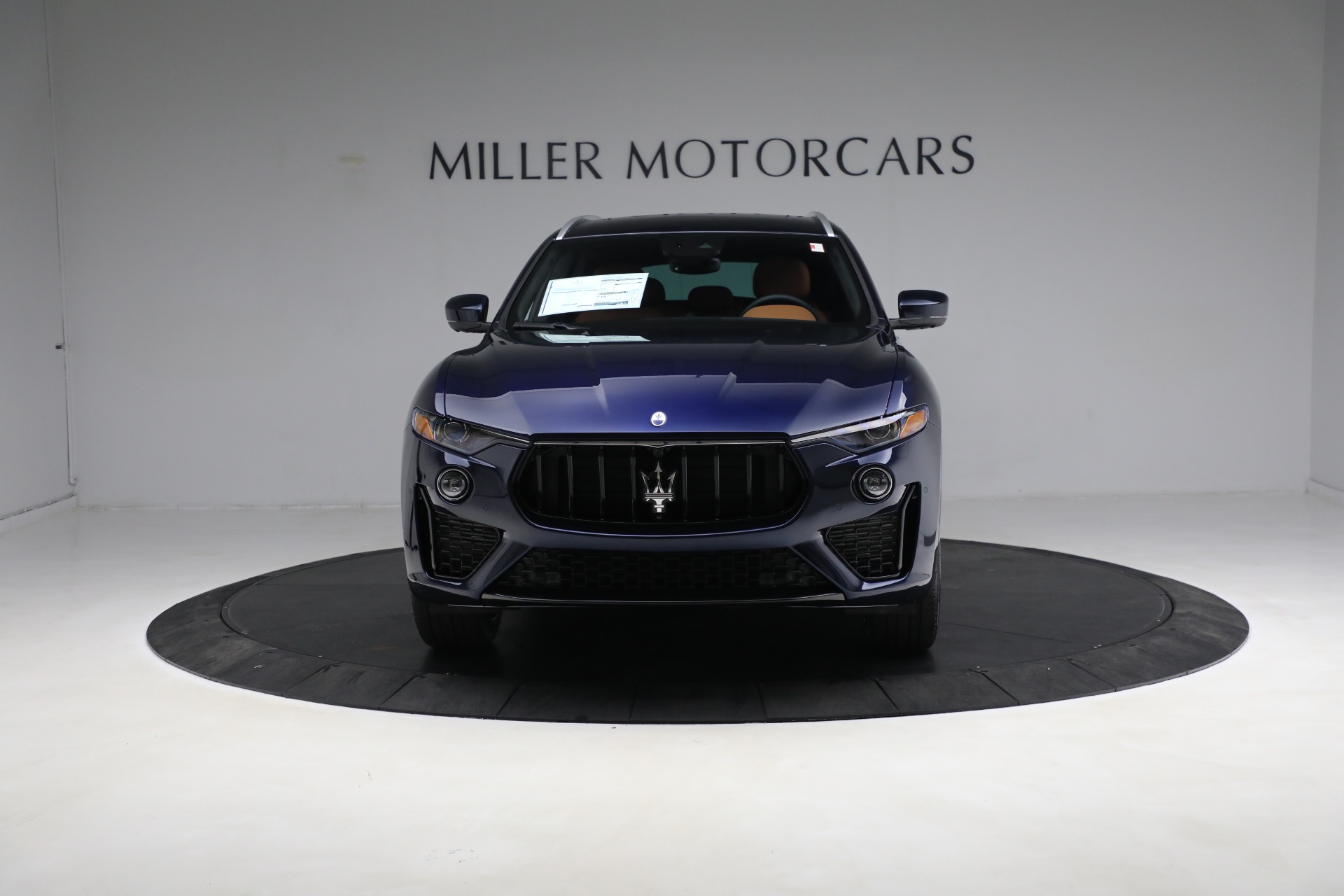 New-2023-Maserati-Levante-Modena
