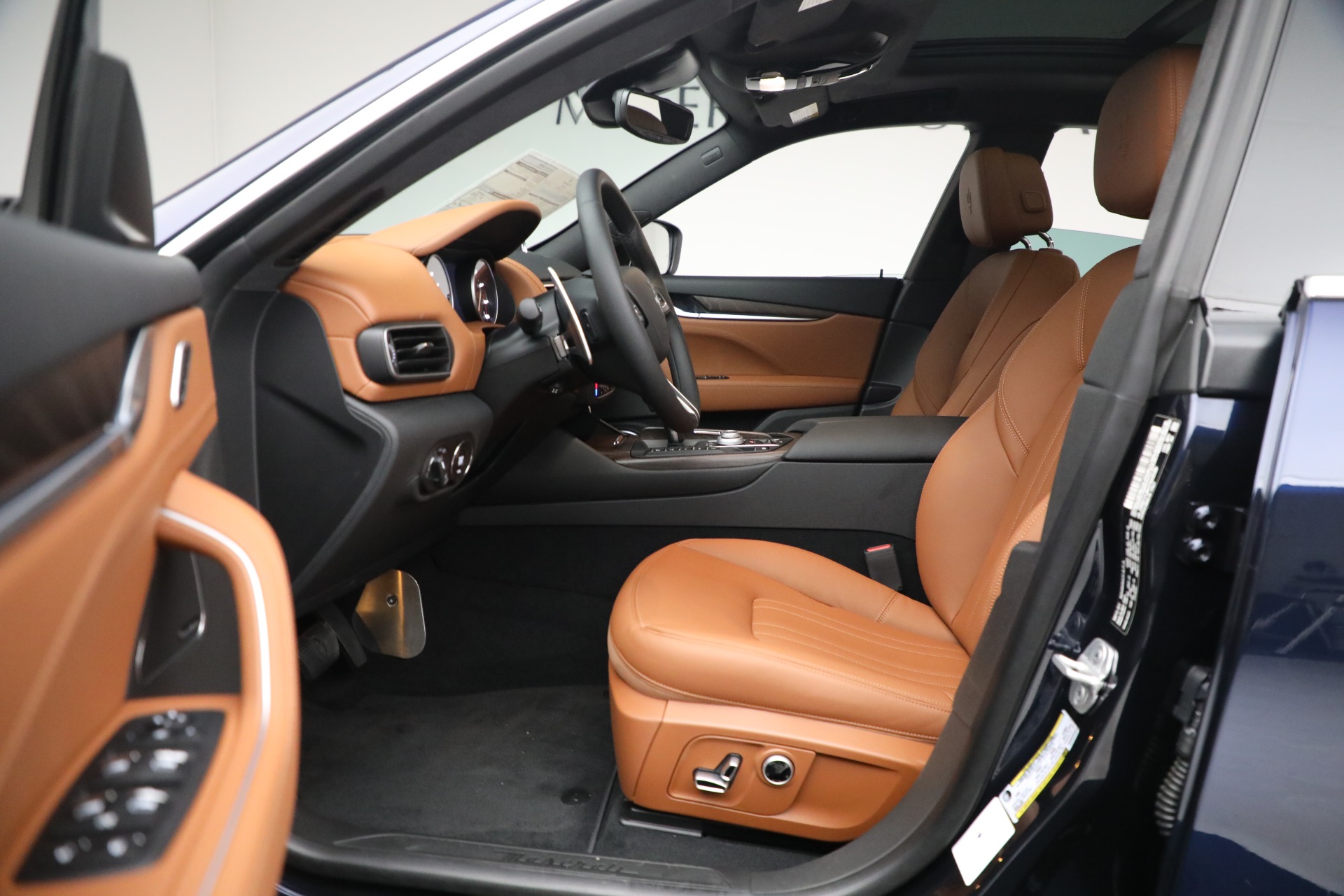 New-2023-Maserati-Levante-Modena