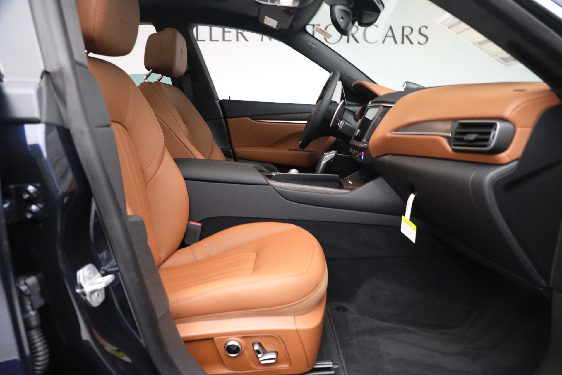 New-2023-Maserati-Levante-Modena