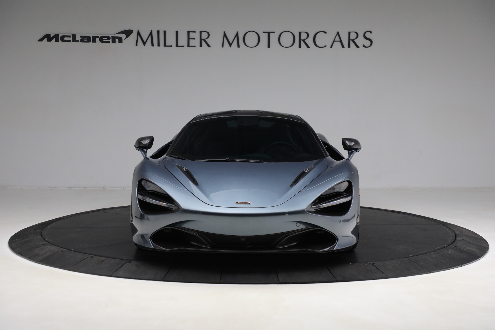 Used-2018-McLaren-720S-Luxury