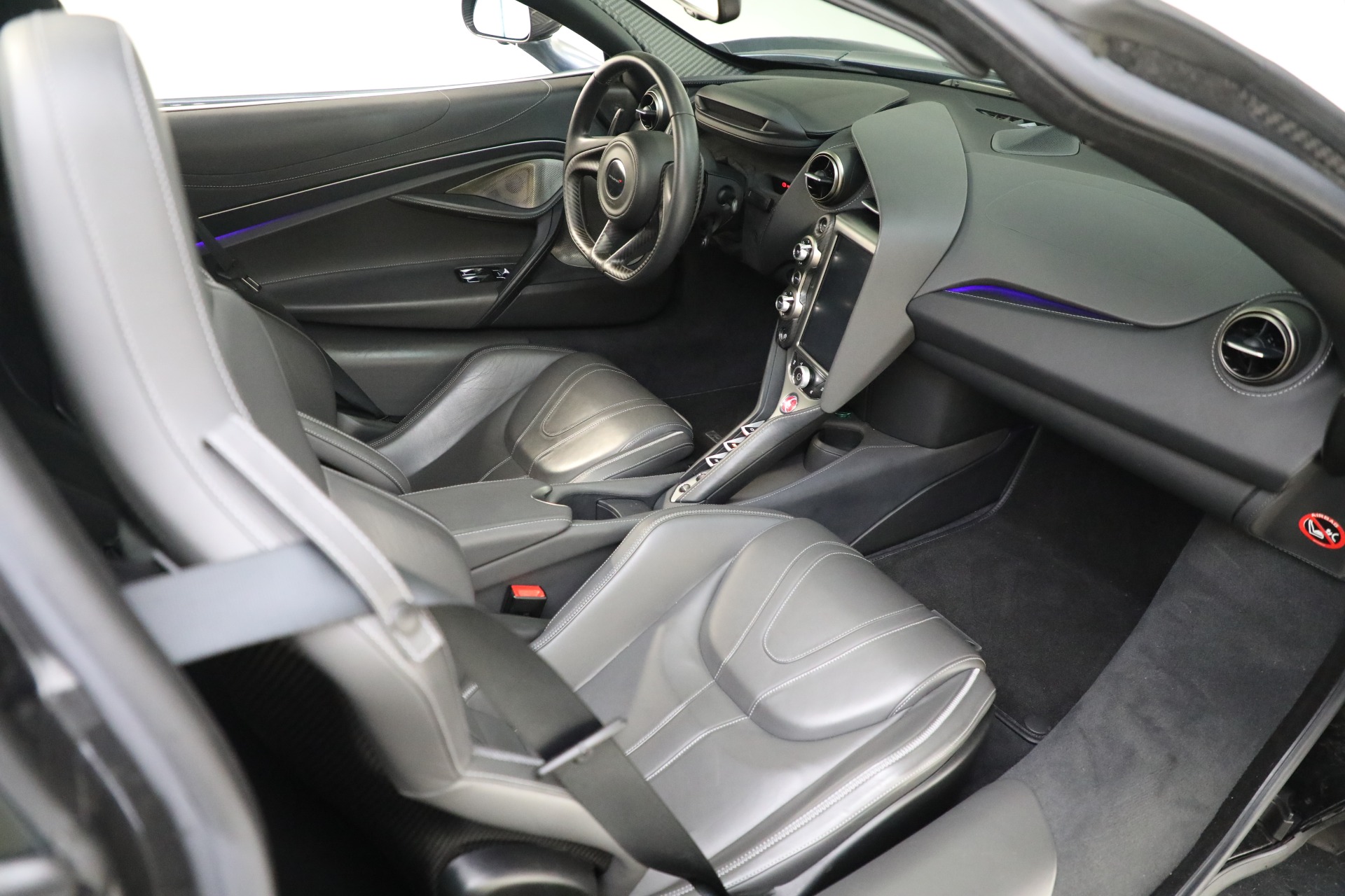 Used-2018-McLaren-720S-Luxury