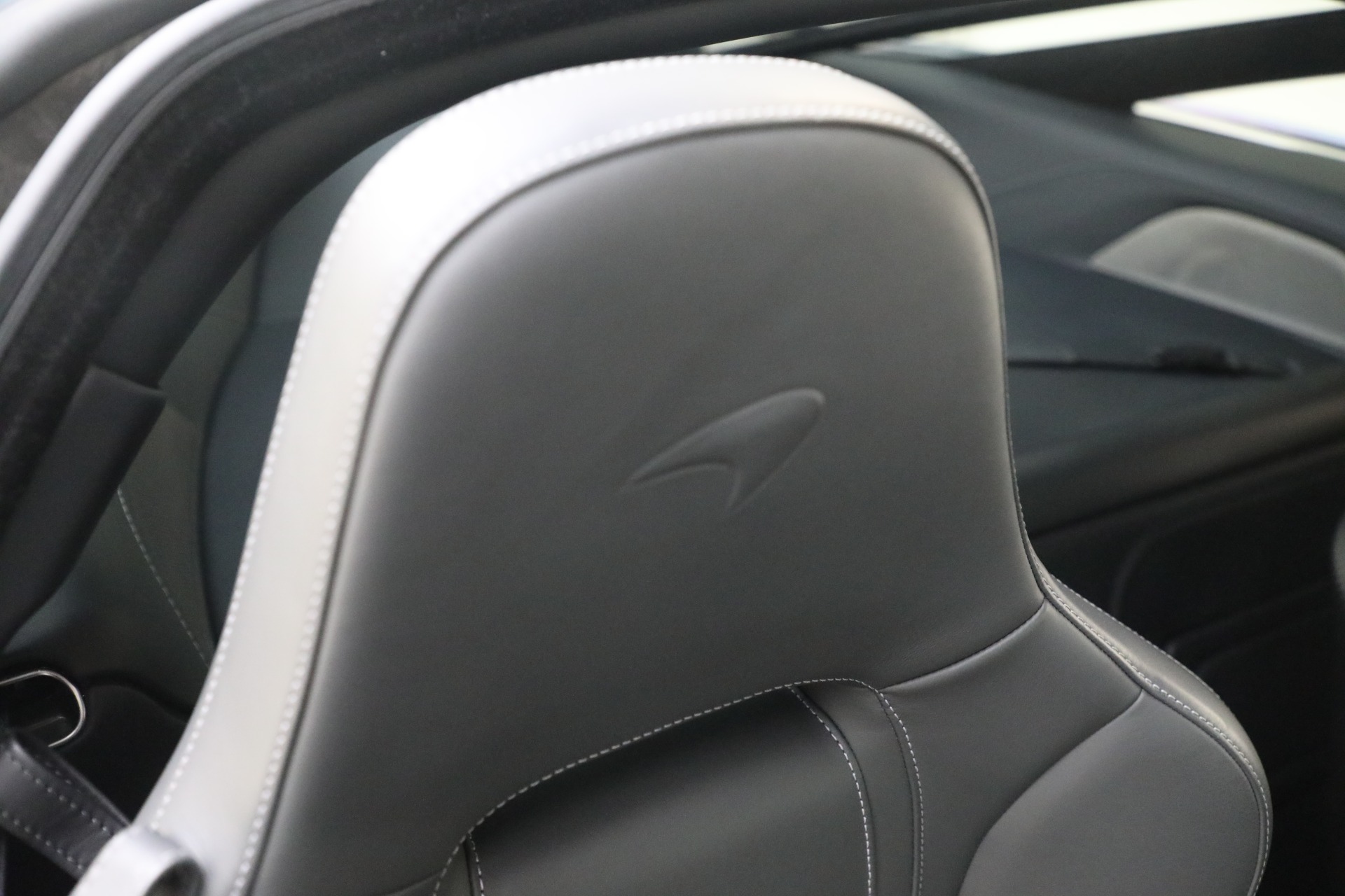 Used-2018-McLaren-720S-Luxury