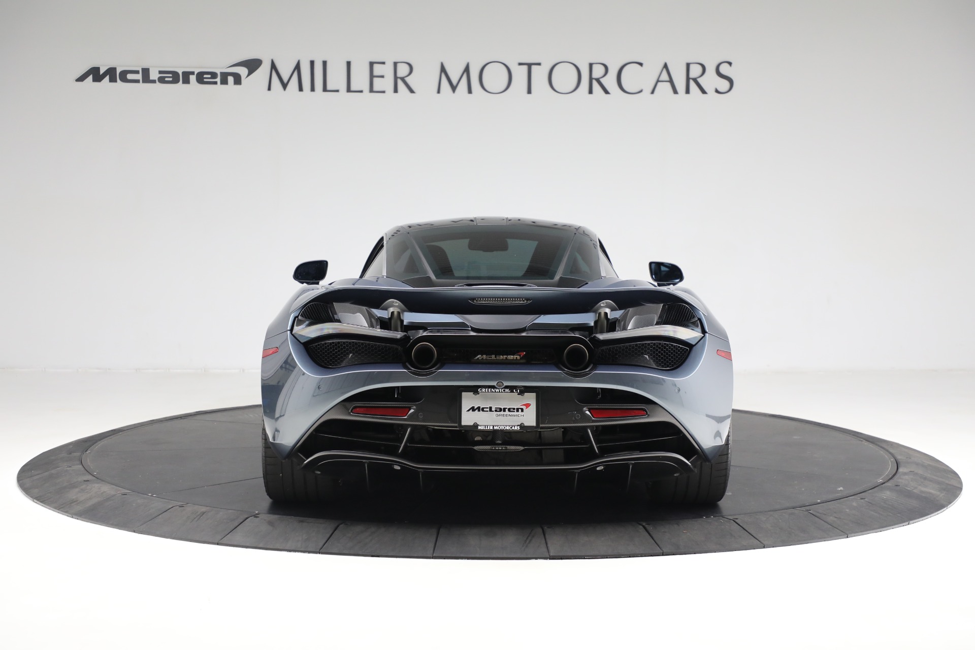 Used-2018-McLaren-720S-Luxury