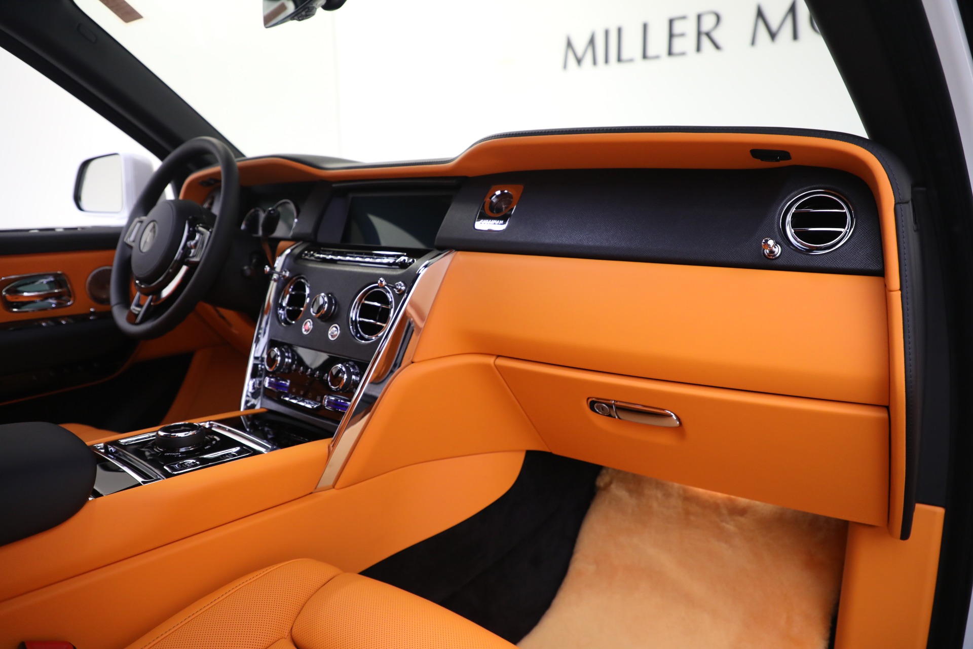 New-2023-Rolls-Royce-Cullinan