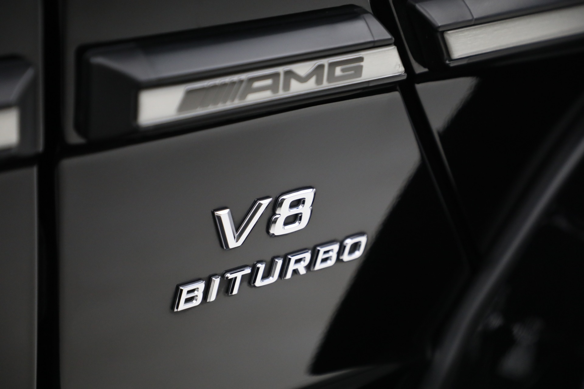 Used-2016-Mercedes-Benz-G-Class-AMG-G-63