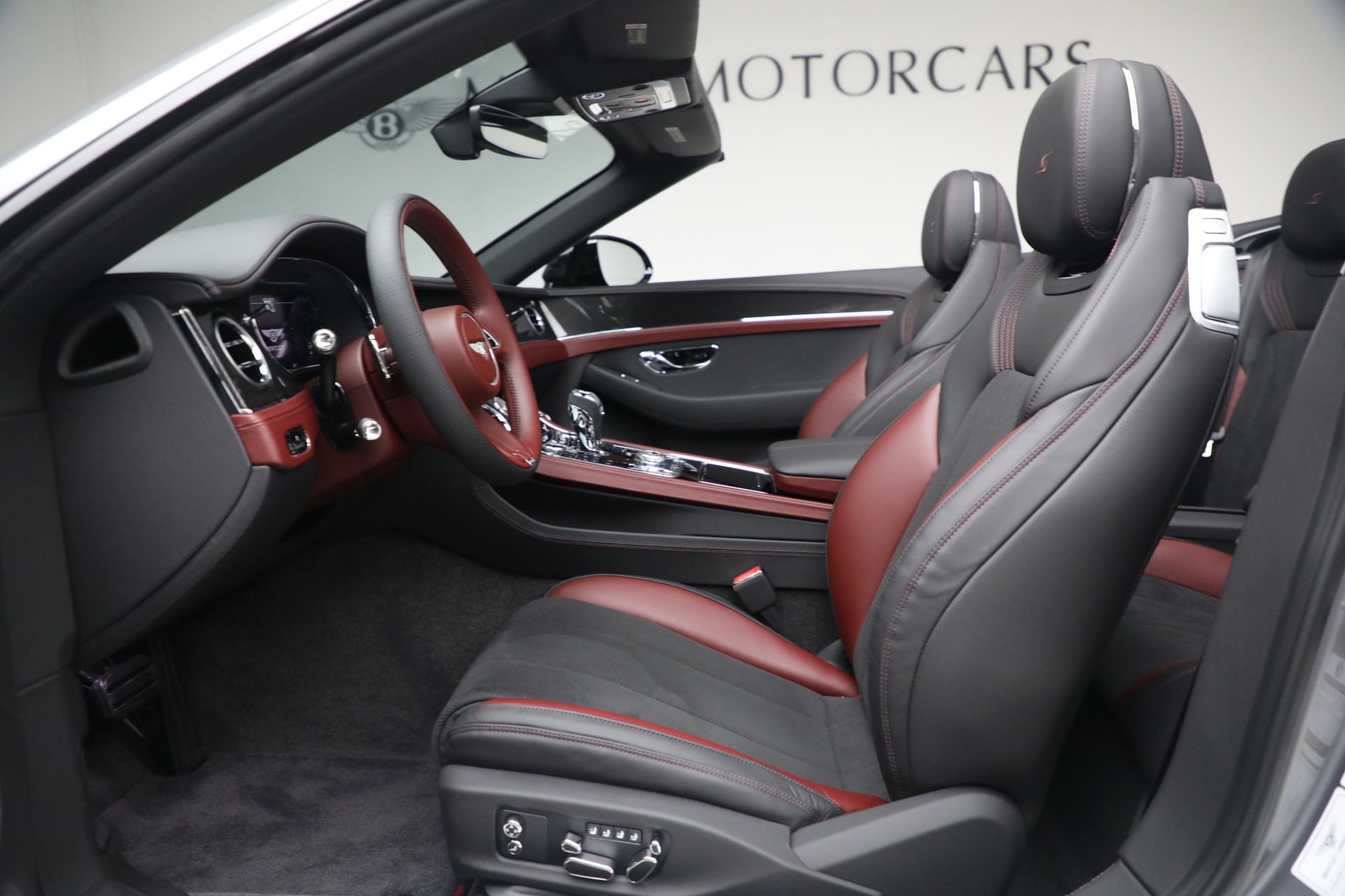 Used-2023-Bentley-Continental-GTC-S-V8