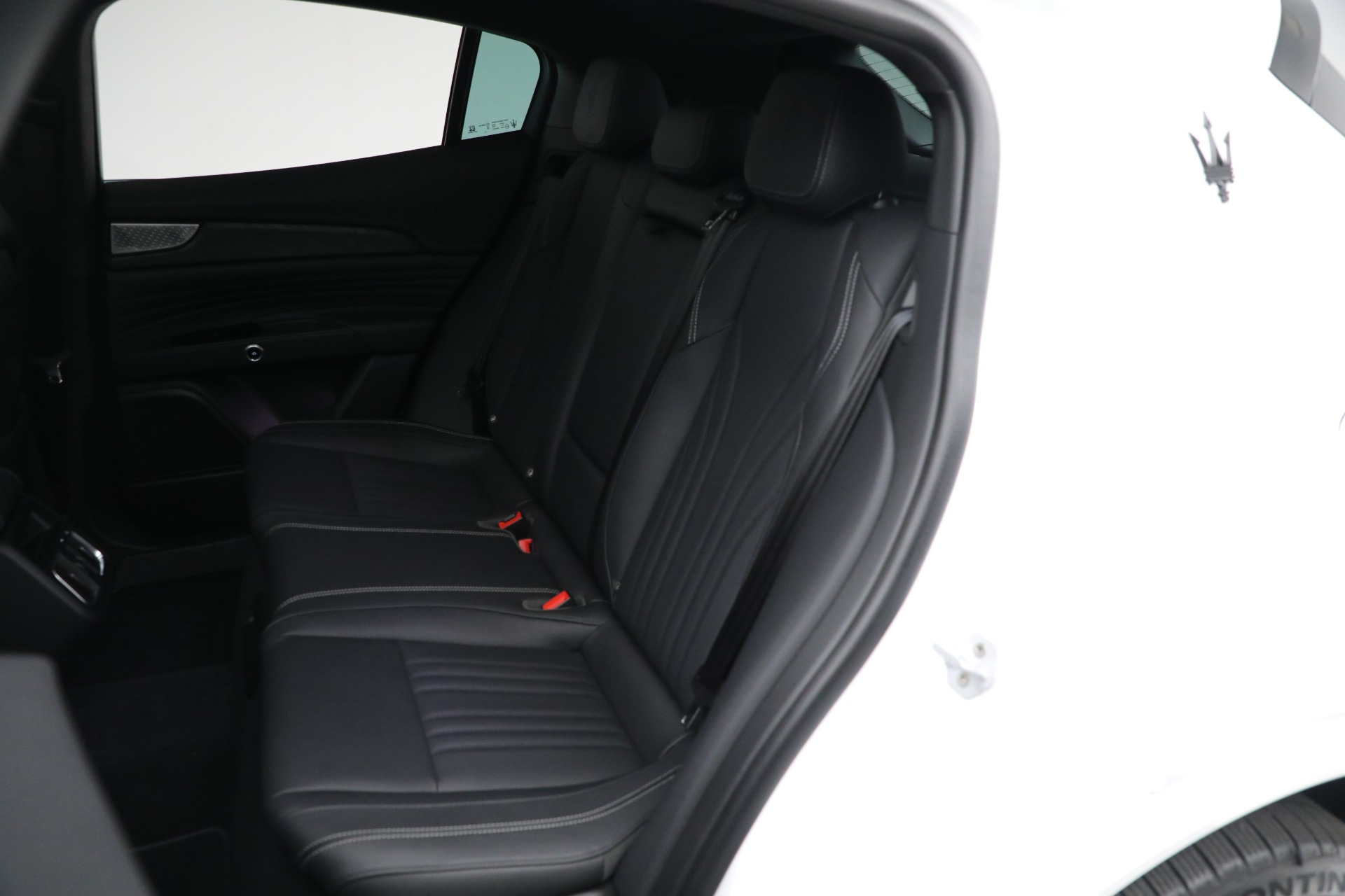 New-2023-Maserati-Grecale-Modena