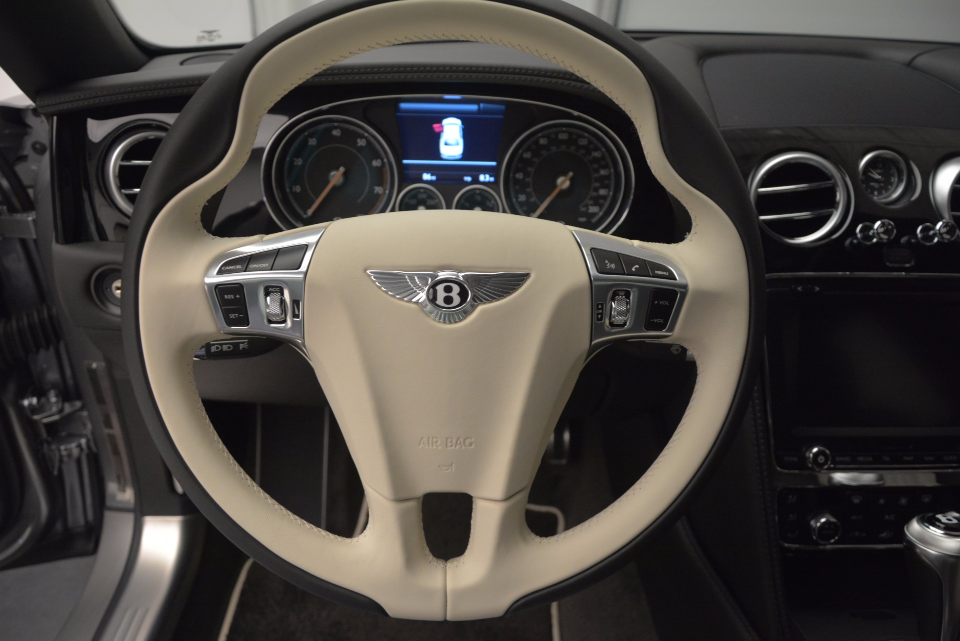 New-2017-Bentley-Flying-Spur-V8-S