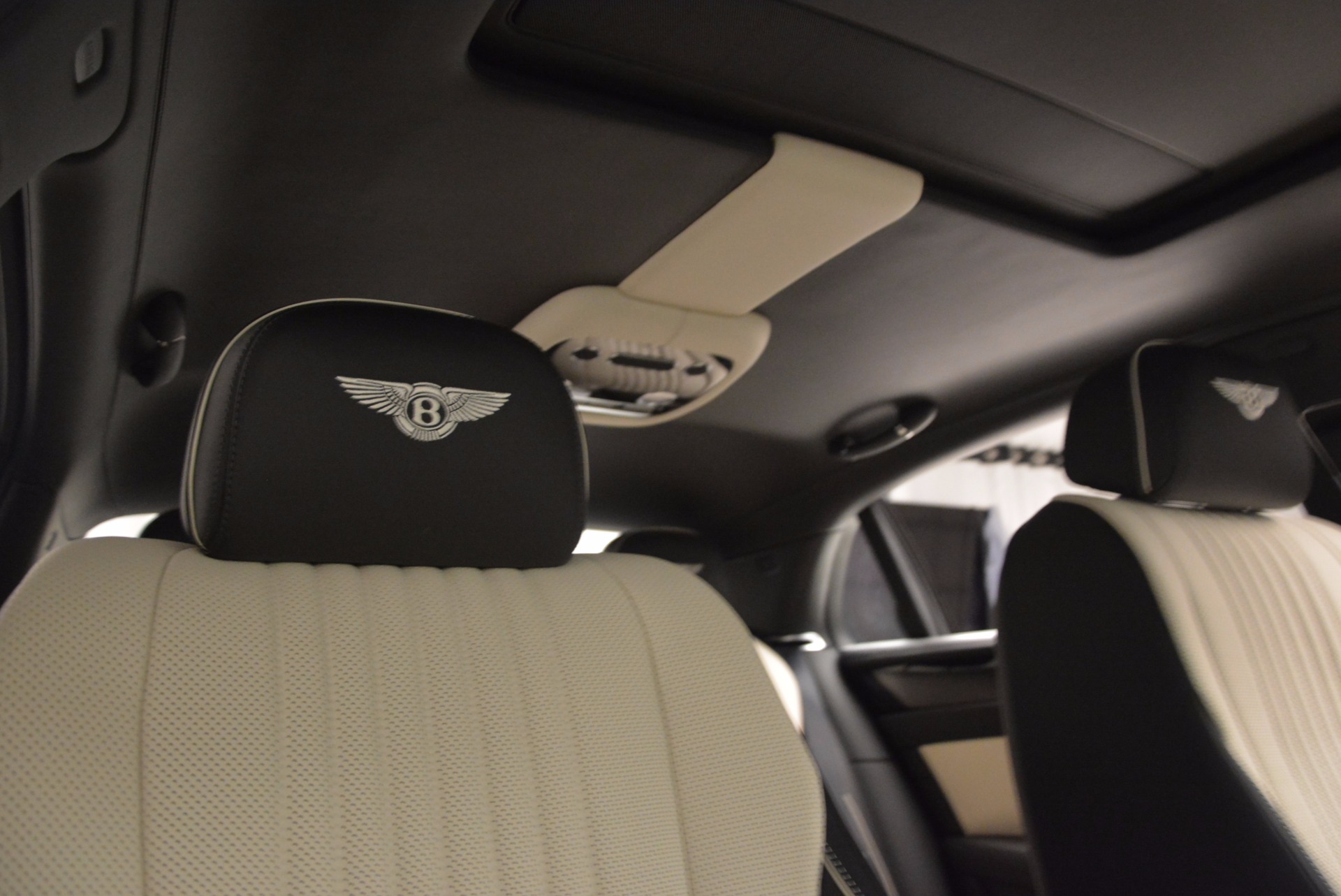 New-2017-Bentley-Flying-Spur-V8-S